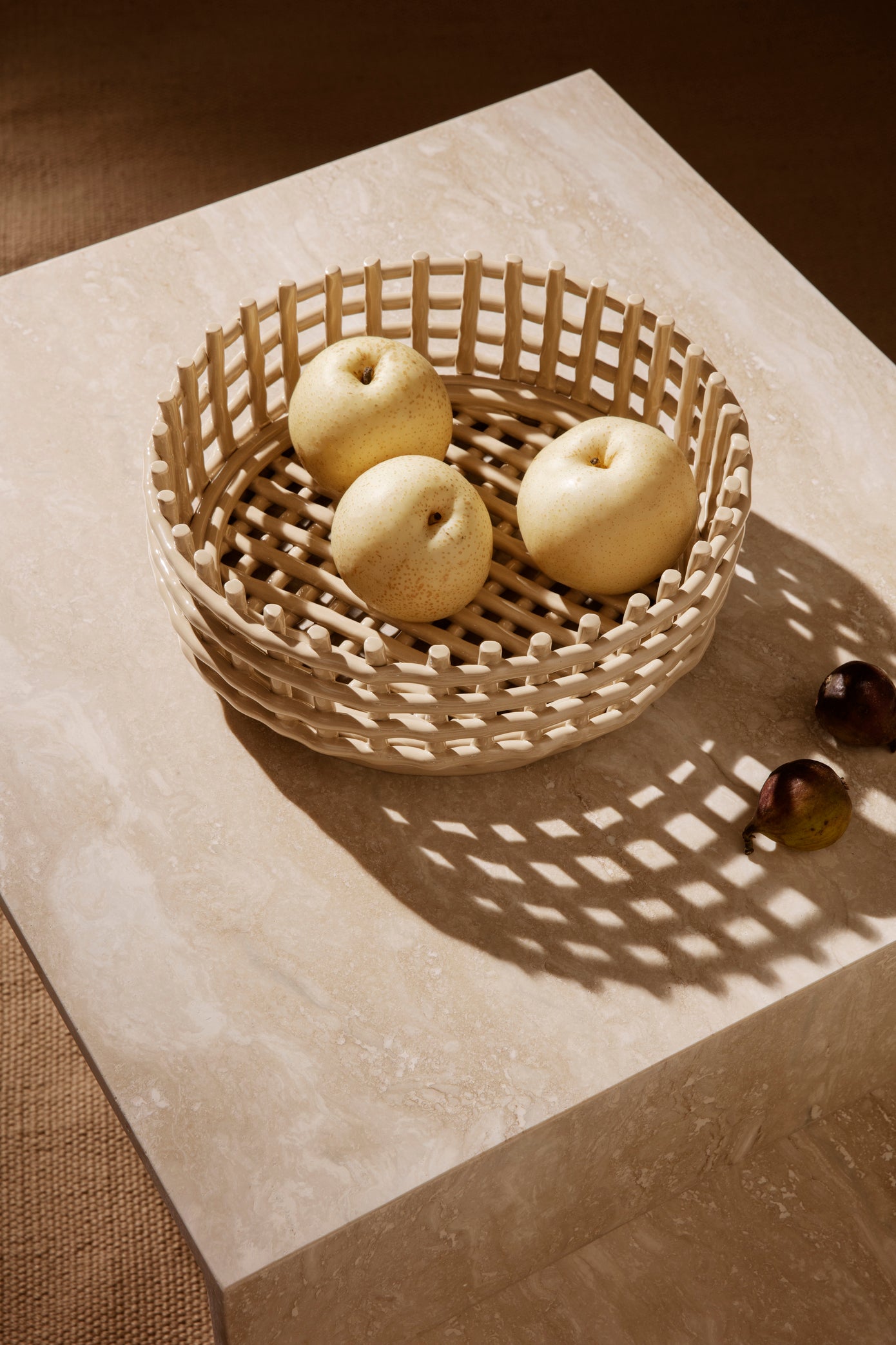 Ceramic Centrepiece - Cashmere