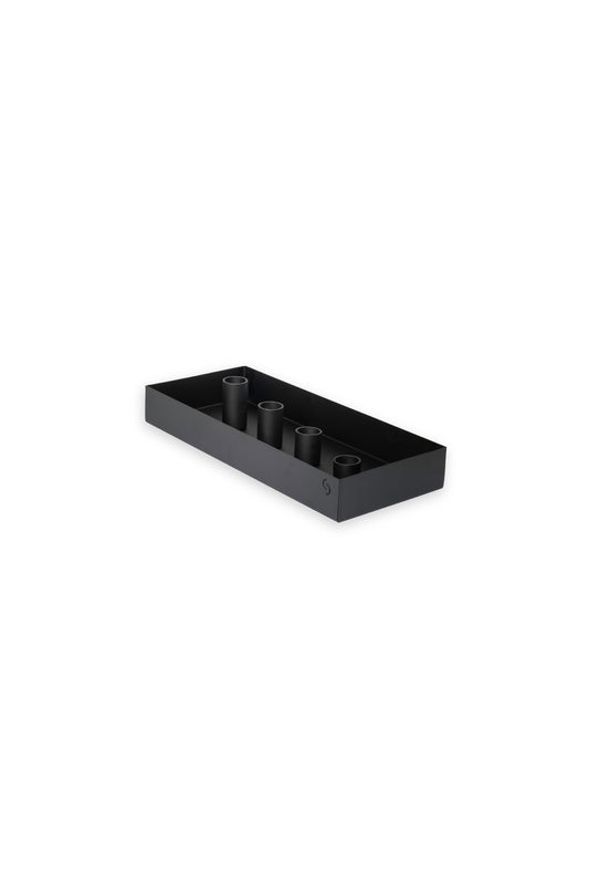 Storefactory Sund Small – eleganter schwarzer Kerzenhalter mit Magnetfunktion. Zeitloses Design, vielseitig kombinierbar.