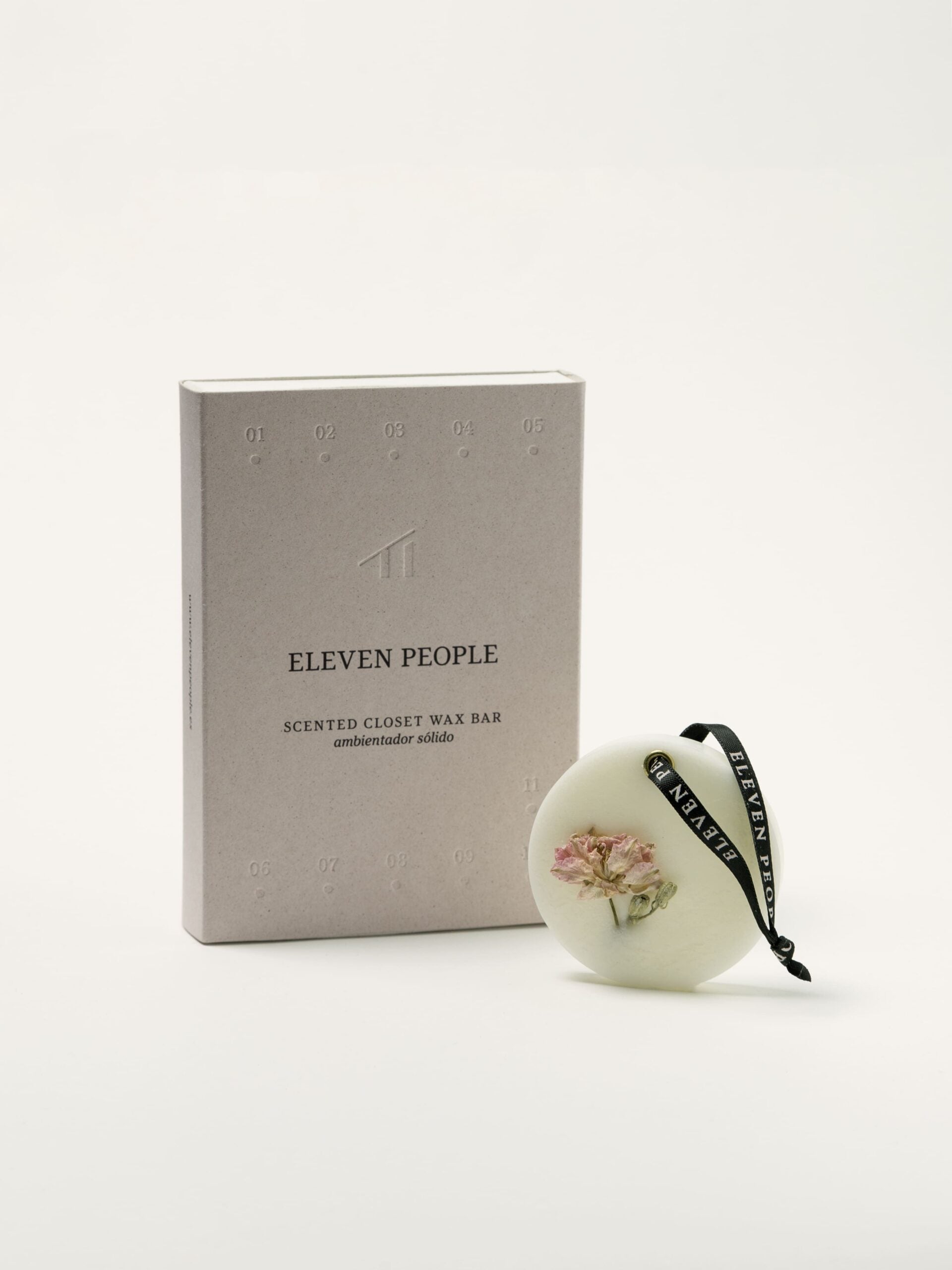 Handgefertigte Duftwachse von Eleven People – aus Sojawachs & ätherischen Ölen. Vegan, natürlich & dekorativ.