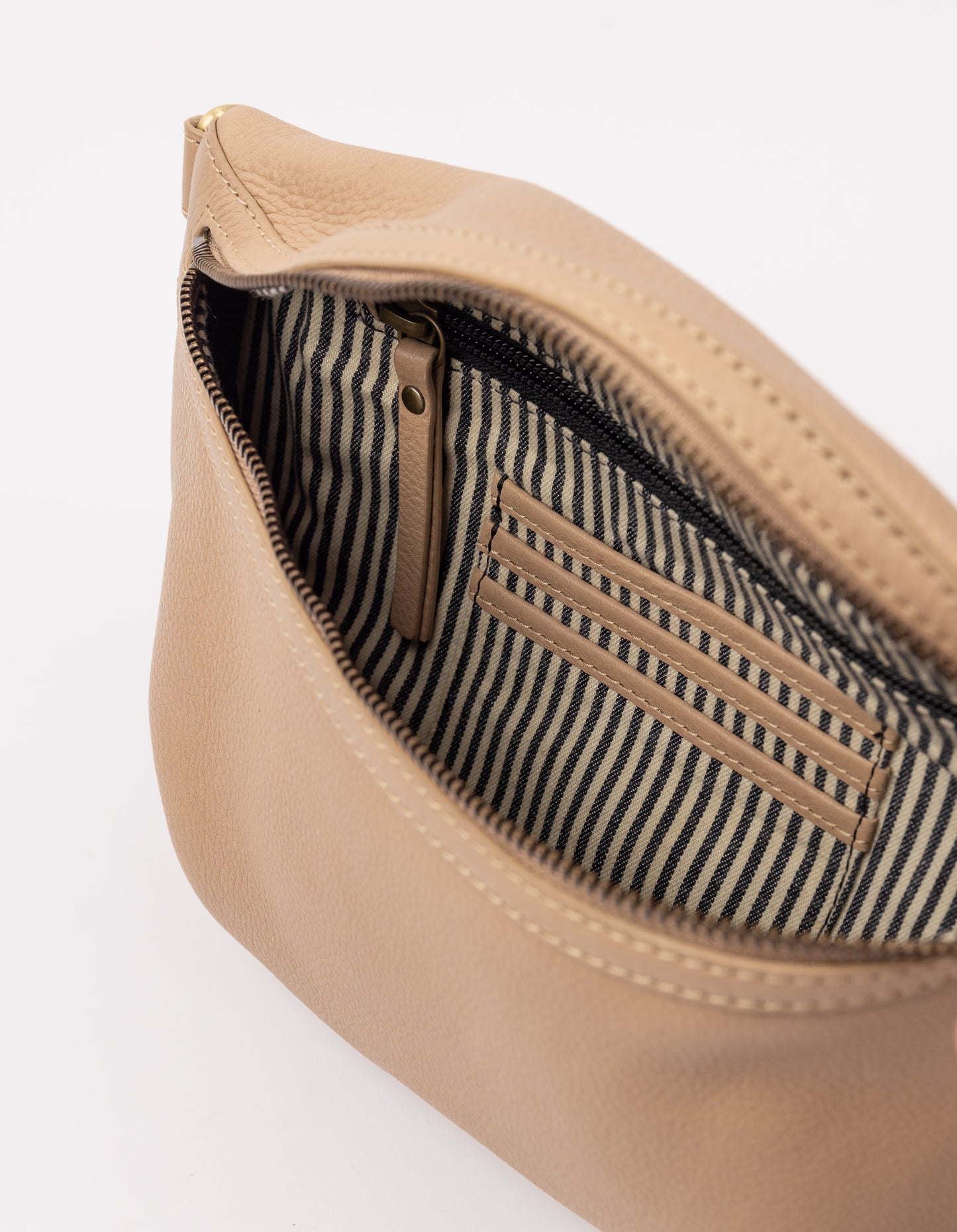 Milo - Sand - Soft Grain Leather