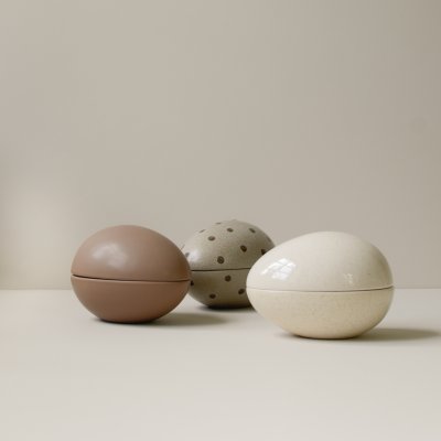 Nest - Beige Dot