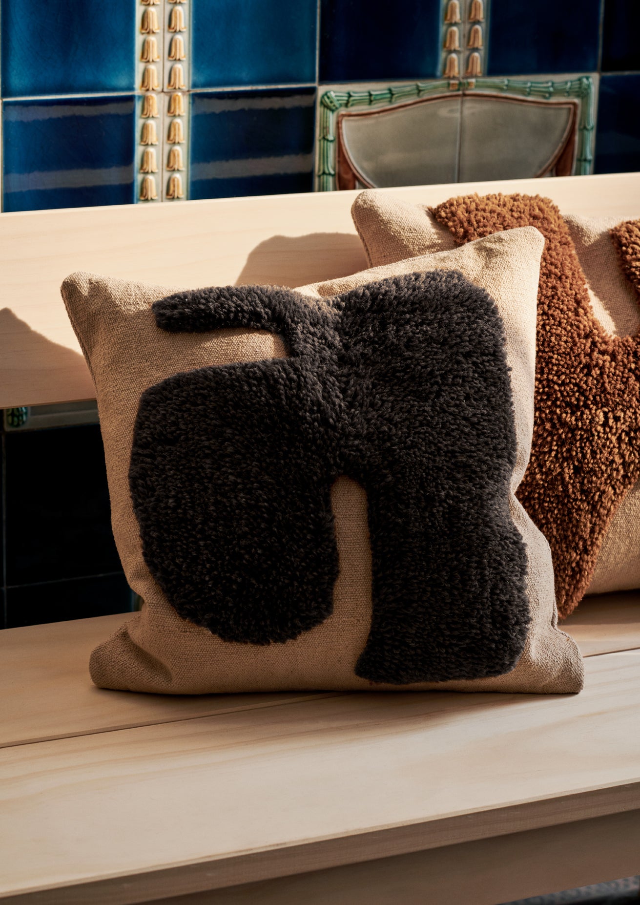 Lay Cushion Cover - Sand/ Dark Brown