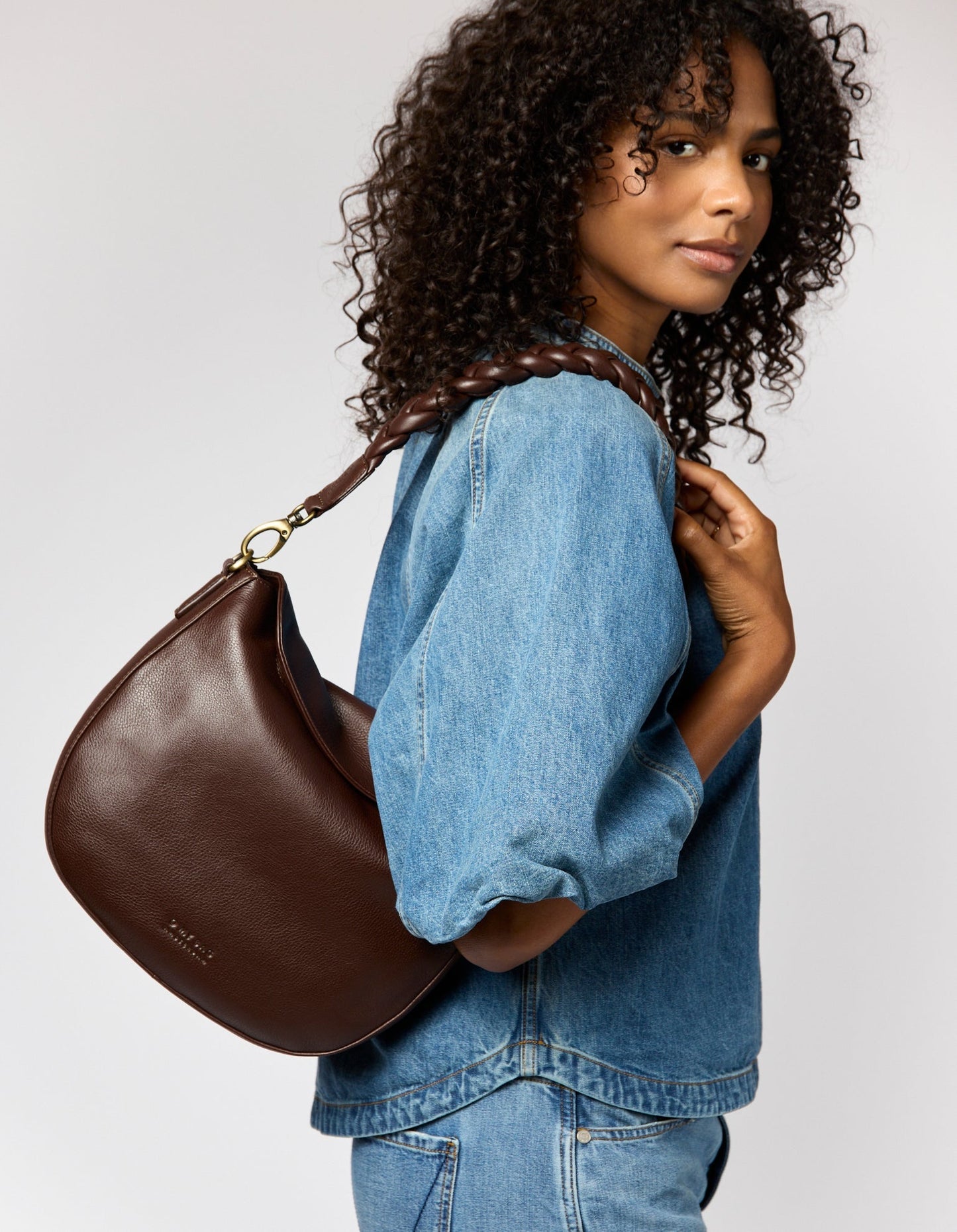 Lana Bag in Chocolate Soft Grain von O My Bag