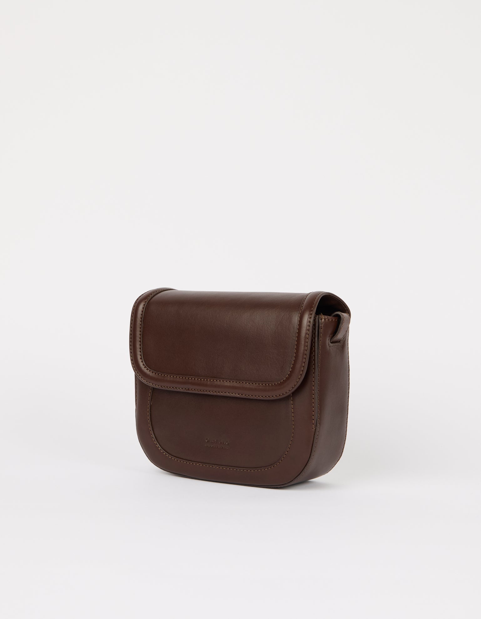 Handtasche Nina Small in Chocolate Classic Leather von O My Bag