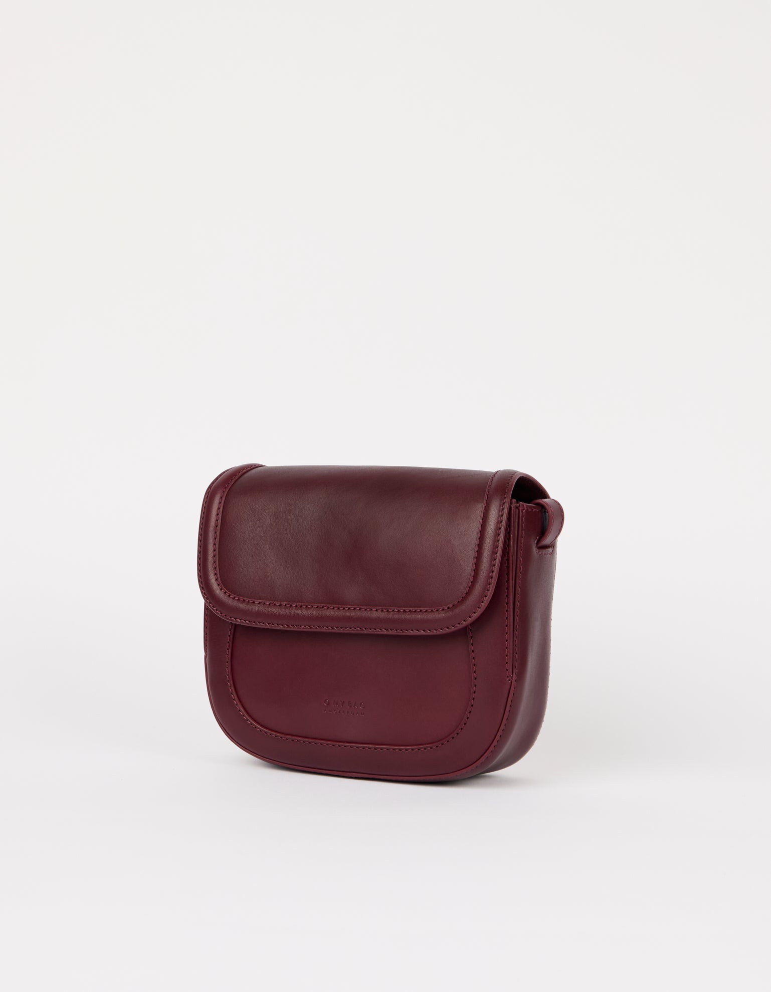 Nachhaltige Handtasche, fair Produziert, Handtasche Nina - Small - Dark Cherry - Classic Leather, O My Bag