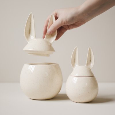 Eating Rabbit - Large - vanilla