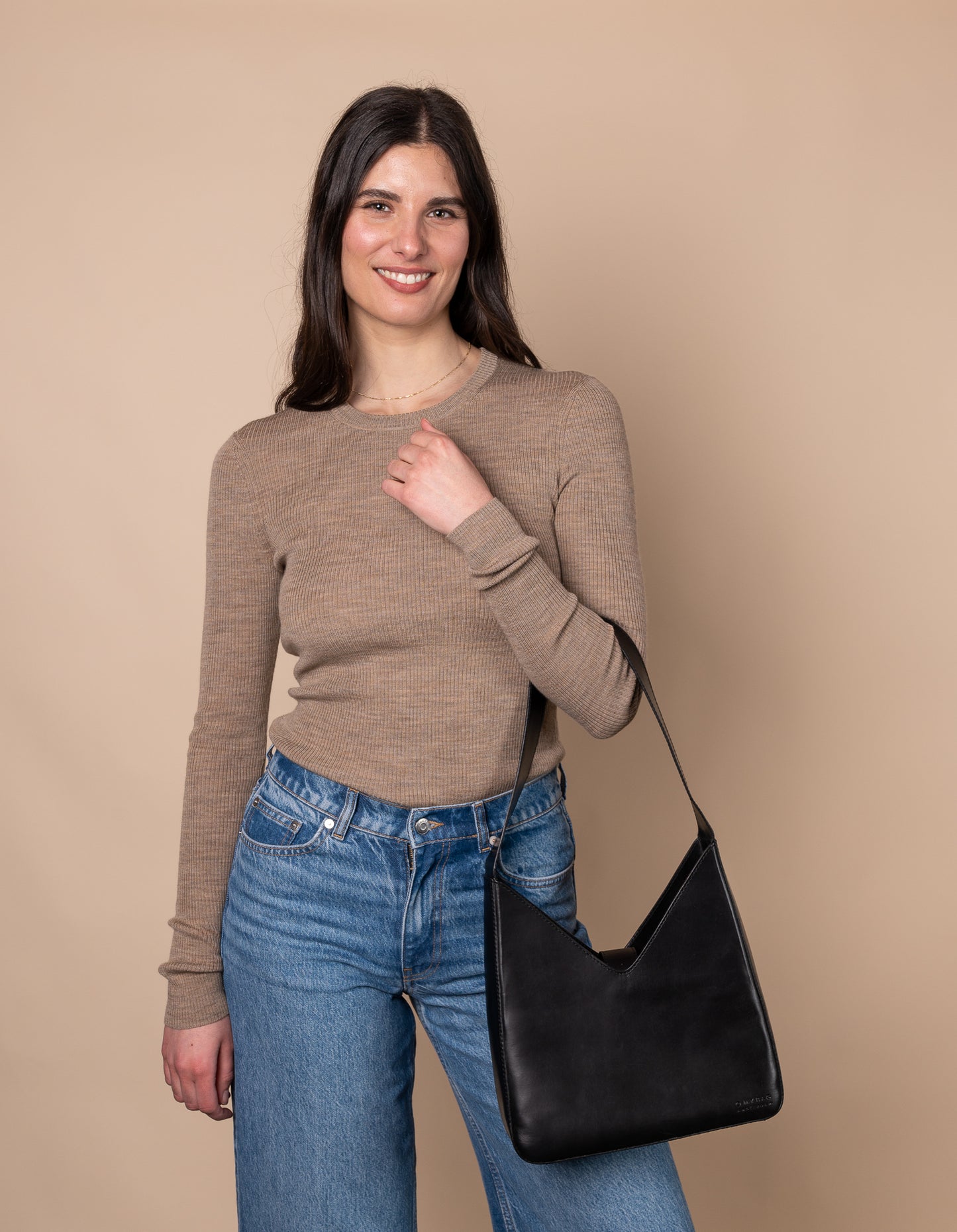 Vicky - Black - Classic Leather