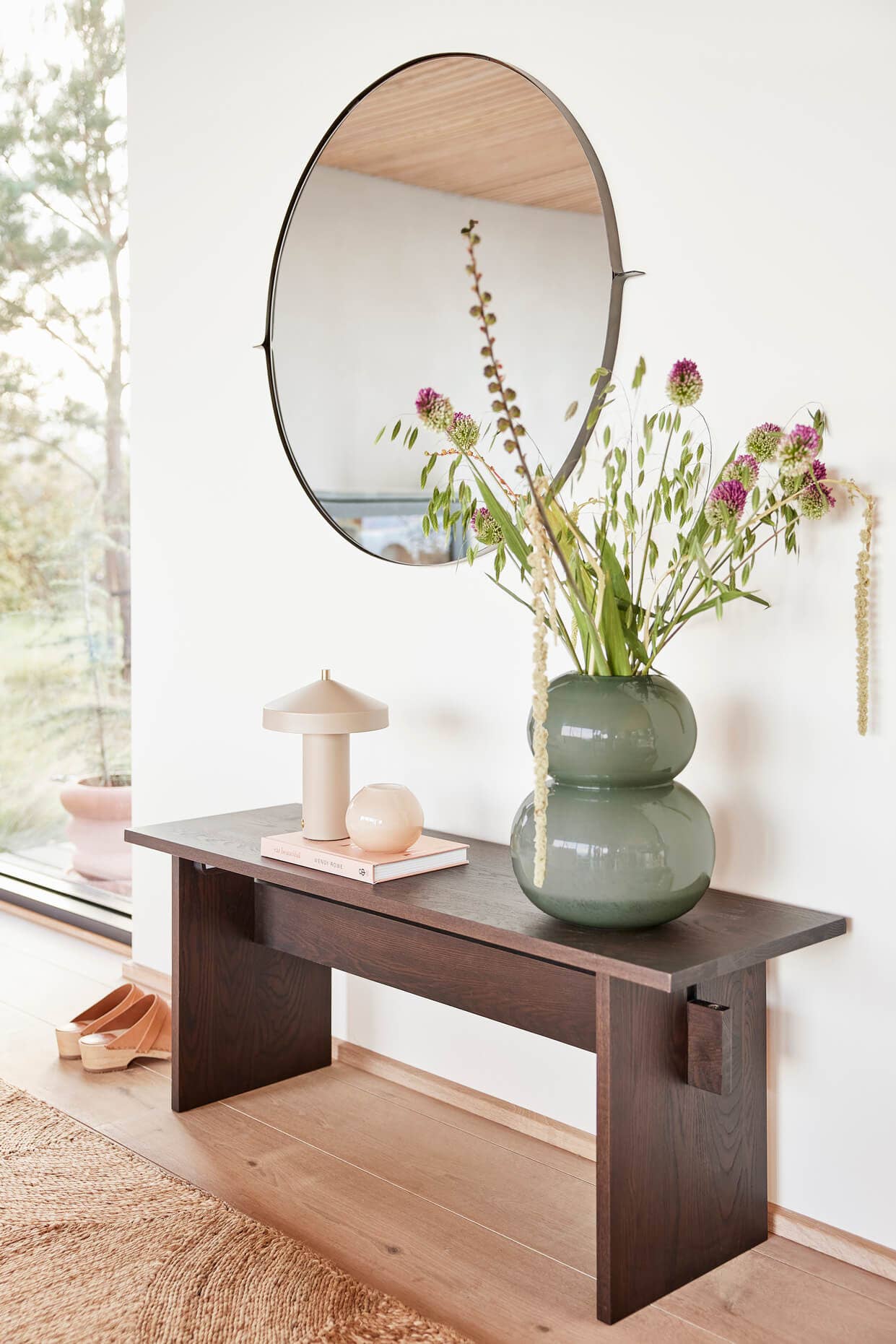 Handgemachte Vase aus Glas von OYOY in grün