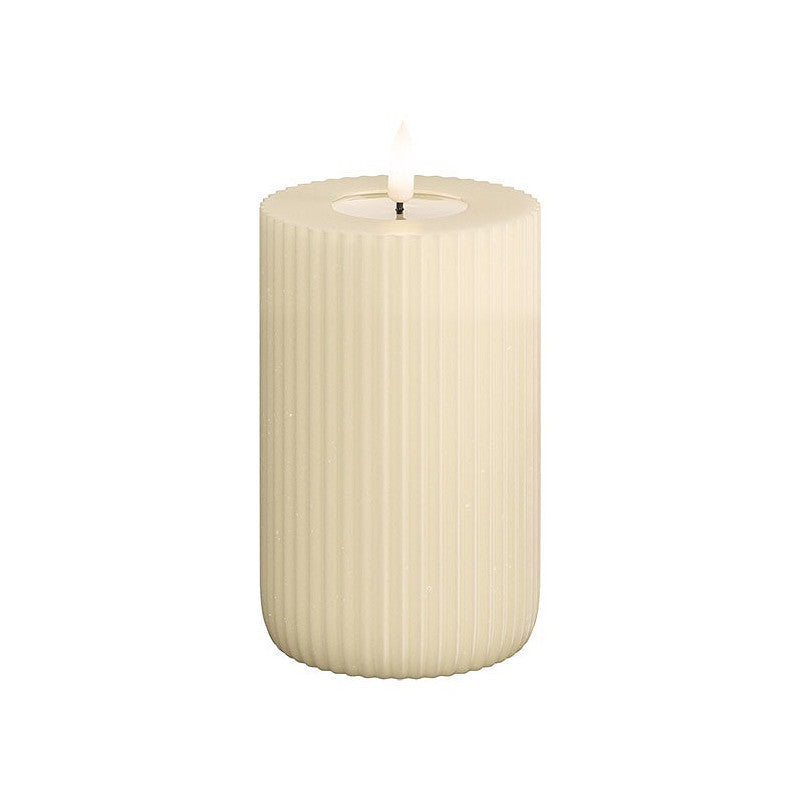 DeluxeHomeart LED Kerze Shape – Sand (8x12,5 cm)