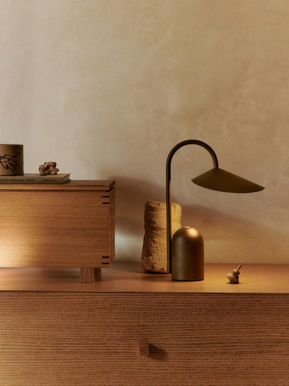 Ferm Living Akku Lampe Arum Portable Lamp - Dark  Chocolate