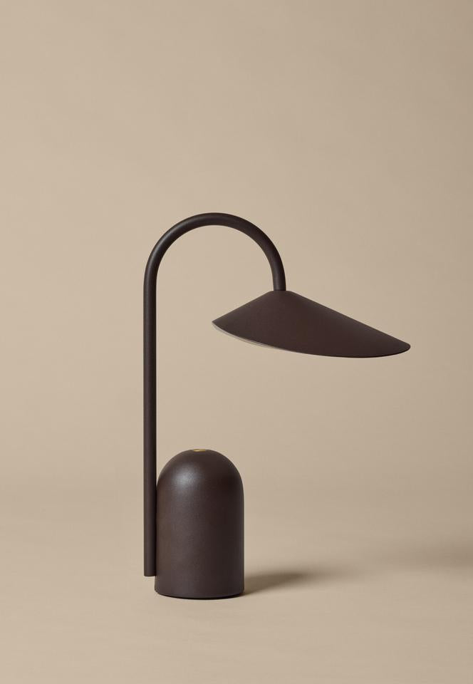 Ferm Living Akku Lampe Arum Portable Lamp - Dark  Chocolate