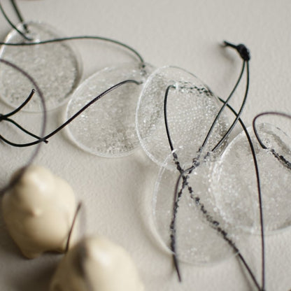 Airy Hanging Egg aus Glas transparent